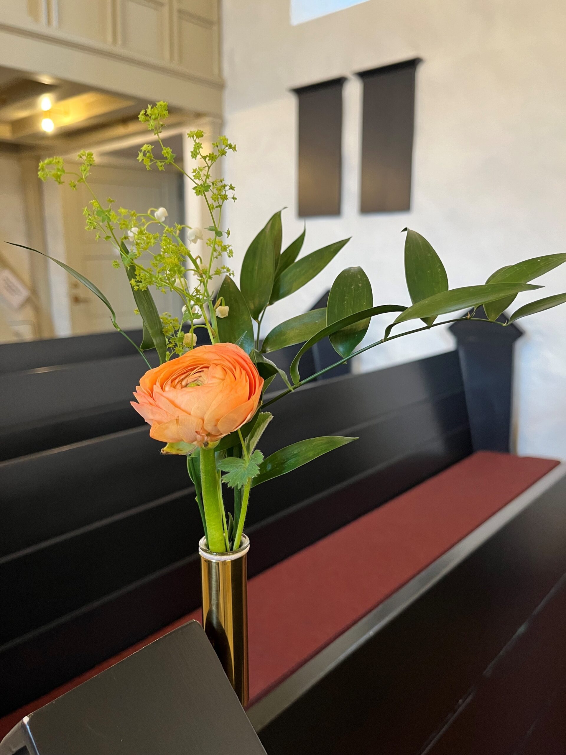 Blomster ved begravelse og bisættelse